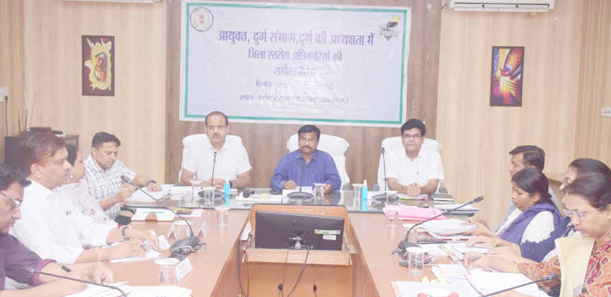 जनसामान्य की समस्याओं का निराकरण संवेदनशीलता के साथ करें- कावरे