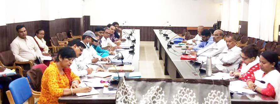 सरकारी इंग्लिश स्कूलों में शुरू होगी नर्सरी कक्षा