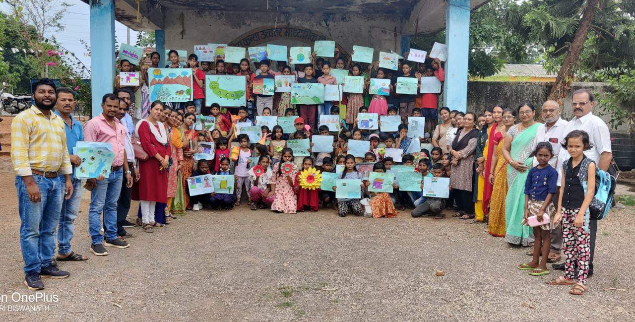 समर कैंप में बच्चे सीख रहे हुनर समर कैंप में बच्चे सीख रहे हुनर