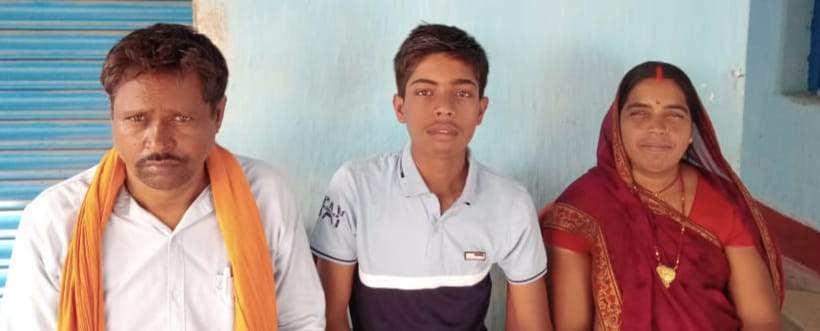 किसान का बेटा श्रीराम 10वीं की प्रावीण्य सूची में