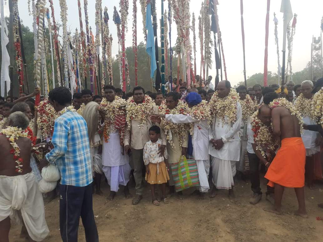बड़़ेबेंदरी के पारंपरिक वार्षिक मेले 8 गांव के देवी-देवता हुए शामिल