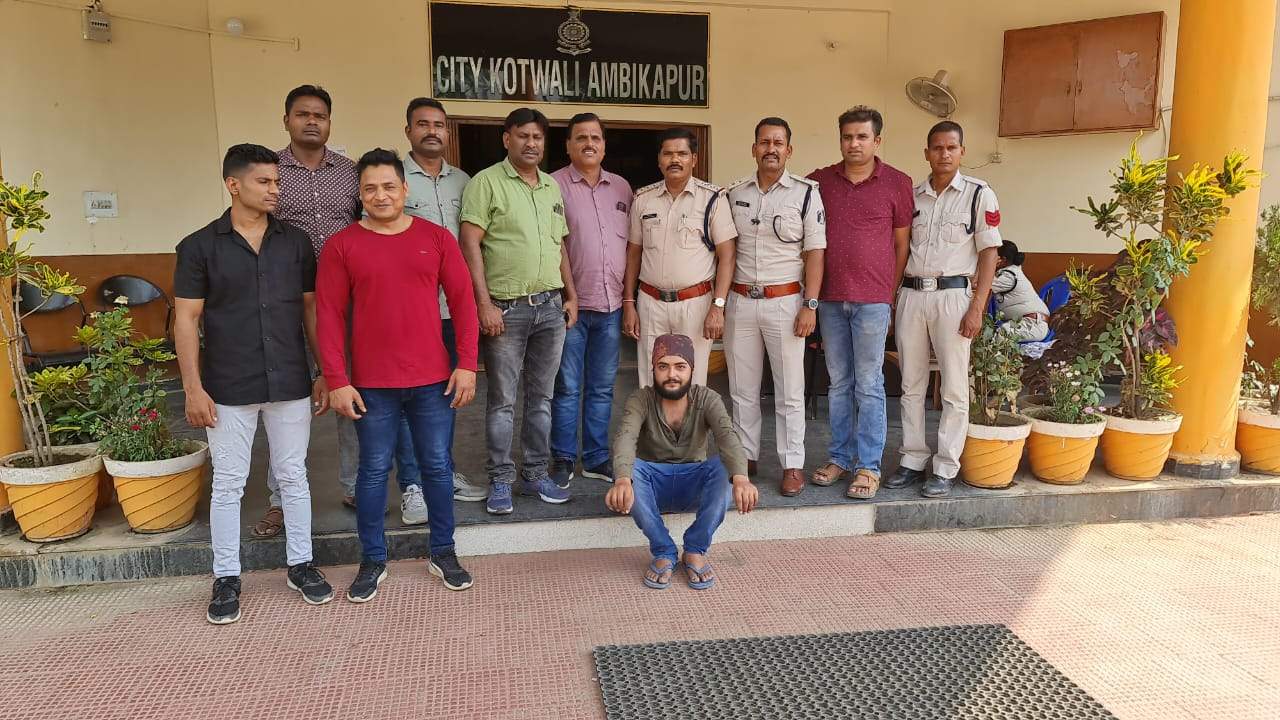 लाखों के ब्राउन शुगर के साथ एक तस्कर गिरफ्तार