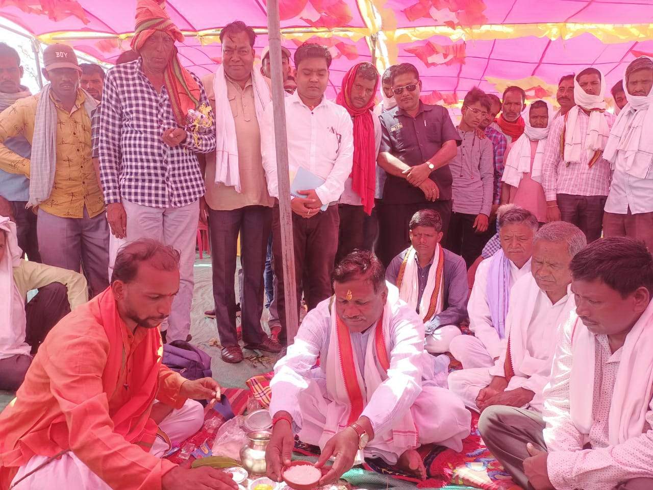 विजयनगर व इंद्रपुर में बनने वाले पुलिया का विधायक ने किया भूमिपूजन