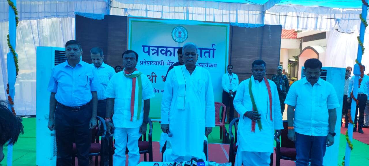 मुख्यमंत्री ने जगदलपुर के वरिष्ठ पत्रकार के निधन पर किया दुख प्रकट