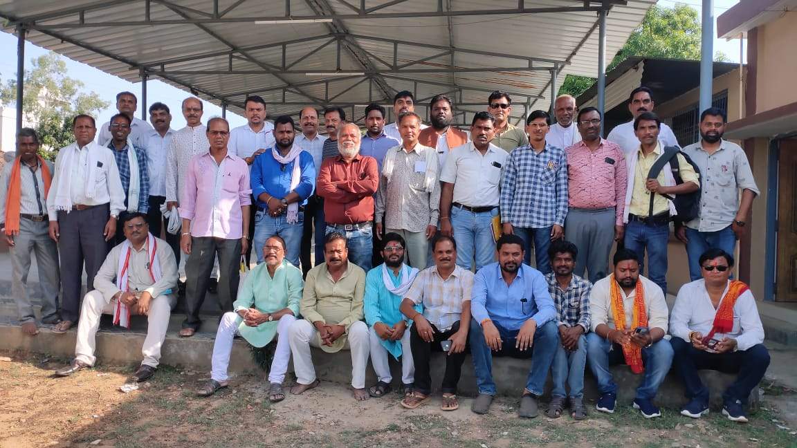 सर्व पिछड़ा वर्ग समाज की बैठक में संगठन विस्तार पर चर्चा