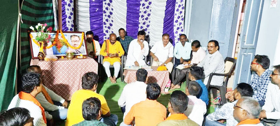 केंद्र की योजनाओं को लागू नहीं करना राज्य सरकार को पड़ेगा भारी-संजय केंद्र की योजनाओं को लागू नहीं करना राज्य सरकार को पड़ेगा भारी-संजय