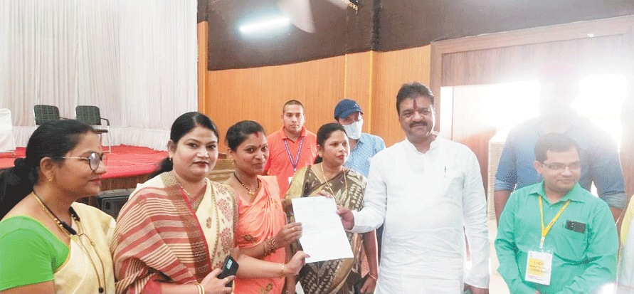 आधार जन समस्या निवारण शिविर