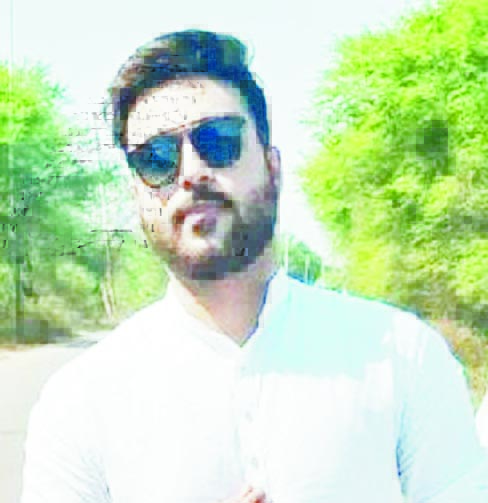 यश चौथवानी सडक़ हादसे में पीडब्ल्यूडी एसडीओ पुलिस गिरफ्त में यश चौथवानी सडक़ हादसे में पीडब्ल्यूडी एसडीओ पुलिस गिरफ्त में