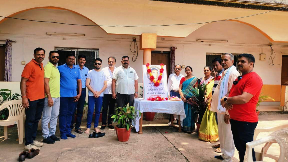 इंटक ने किया झीरम के शहीदों को याद