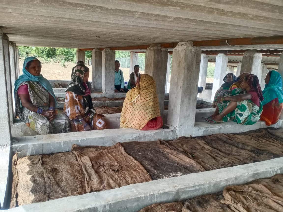 वर्मी खाद की उपयोगिता सहित धान की जगह अन्य फसल की खेती करने किया प्रोत्साहित