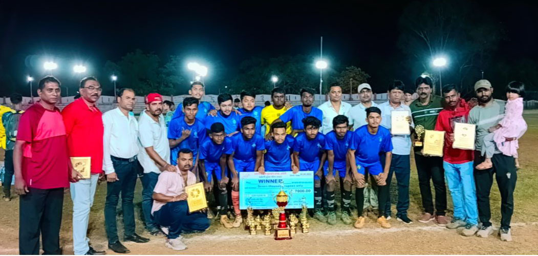 फुटबॉल स्पर्धा में शुभ स्ट्राइकर ने मारी बाजी