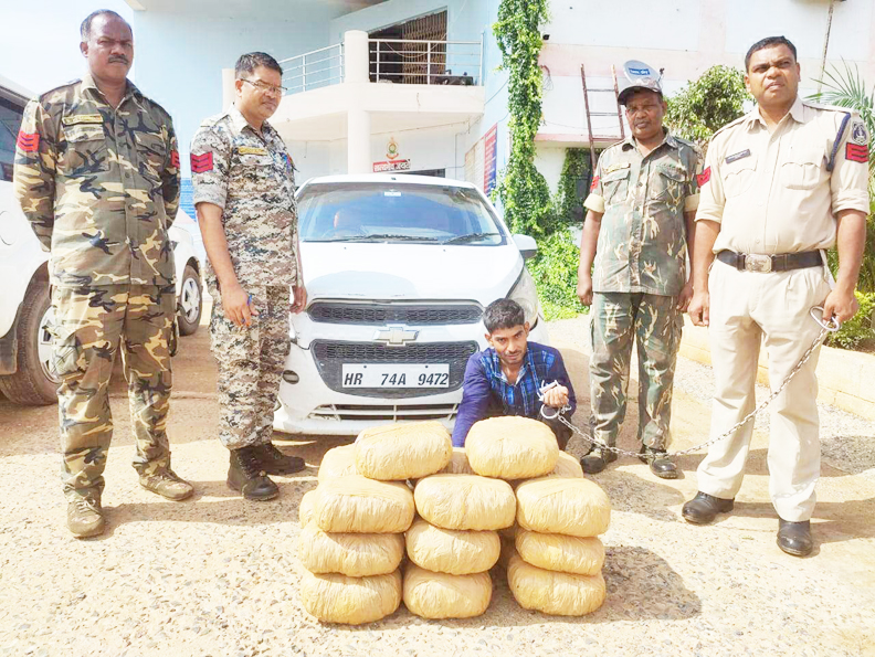 गांजा परिवहन करते एक गिरफ्तार