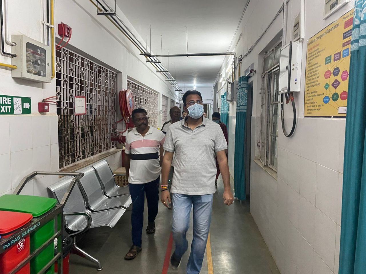 कलेक्टर ने जिला अस्पताल का किया औचक निरीक्षण, सौंदर्यीकरण के निर्देश कलेक्टर ने जिला अस्पताल का किया औचक निरीक्षण, सौंदर्यीकरण के निर्देश
