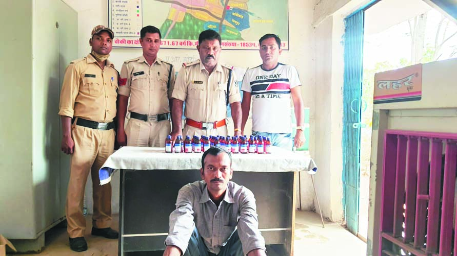 नशे का अवैध कारोबार, 3 अलग-अलग मामलों में 2 नाबालिग सहित 4 गिरफ्तार