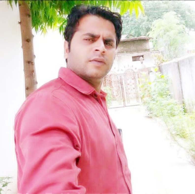आरईएस के सब इंजीनियर ने फांसी लगाई आरईएस के सब इंजीनियर ने फांसी लगाई