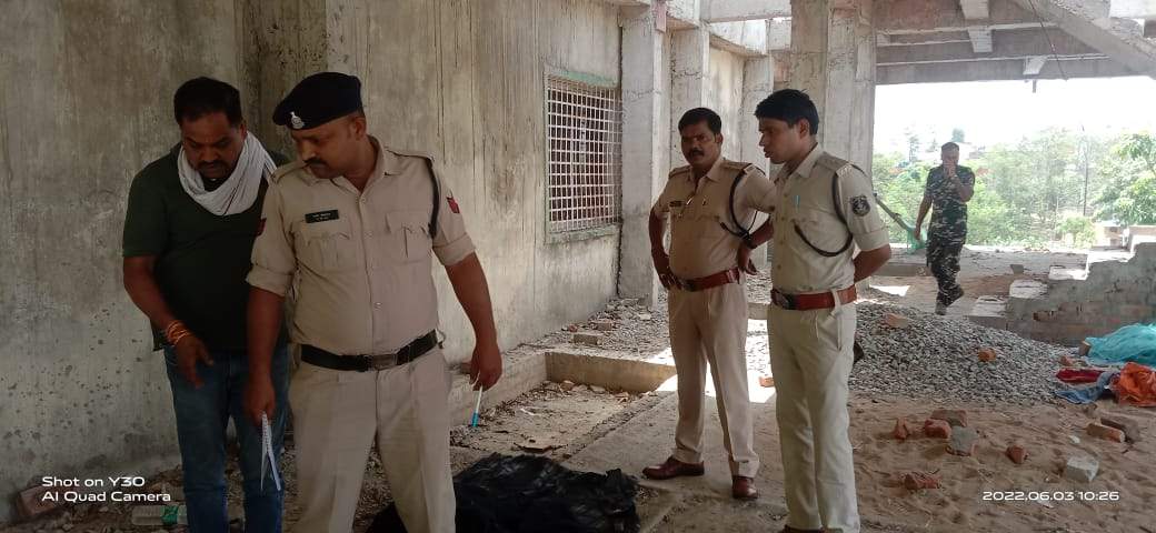 एसपी कार्यालय के पीछे निर्माणाधीन भवन में कबाड़ी की हत्या, संदेही सीसीटीवी फुटेज में कैद