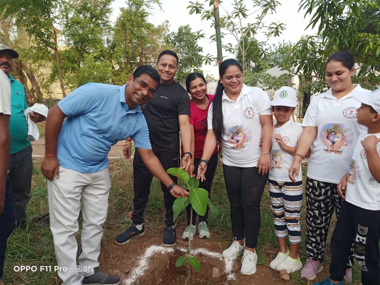 पर्यावरण दिवस पर साइकिल रेस और रोपे गए पौधे