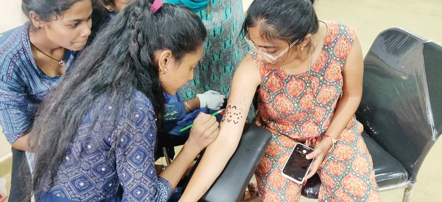  बस्तर की गोदना कला को संरक्षित करने प्रशिक्षण युवाओं को मिलेगा रोजगार के नए अवसर