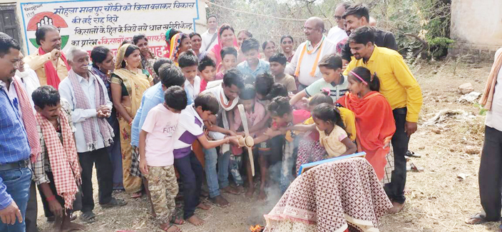 विधायक मंडावी ने की जिम स्थापना का भूमिपूजन विधायक मंडावी ने की जिम स्थापना का भूमिपूजन