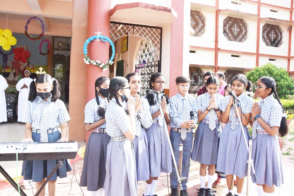 धूमधाम से मना शाला प्रवेश उत्सव