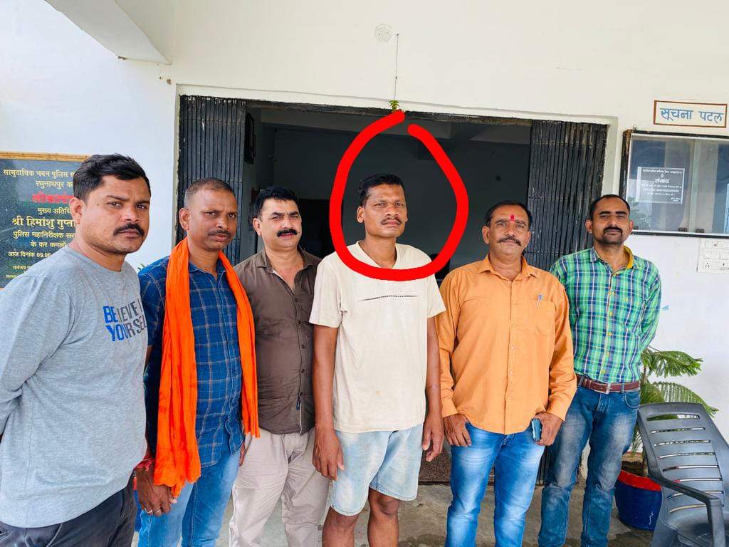 मंदिर में तोड़-फोड़ करने वाला गिरफ्तार