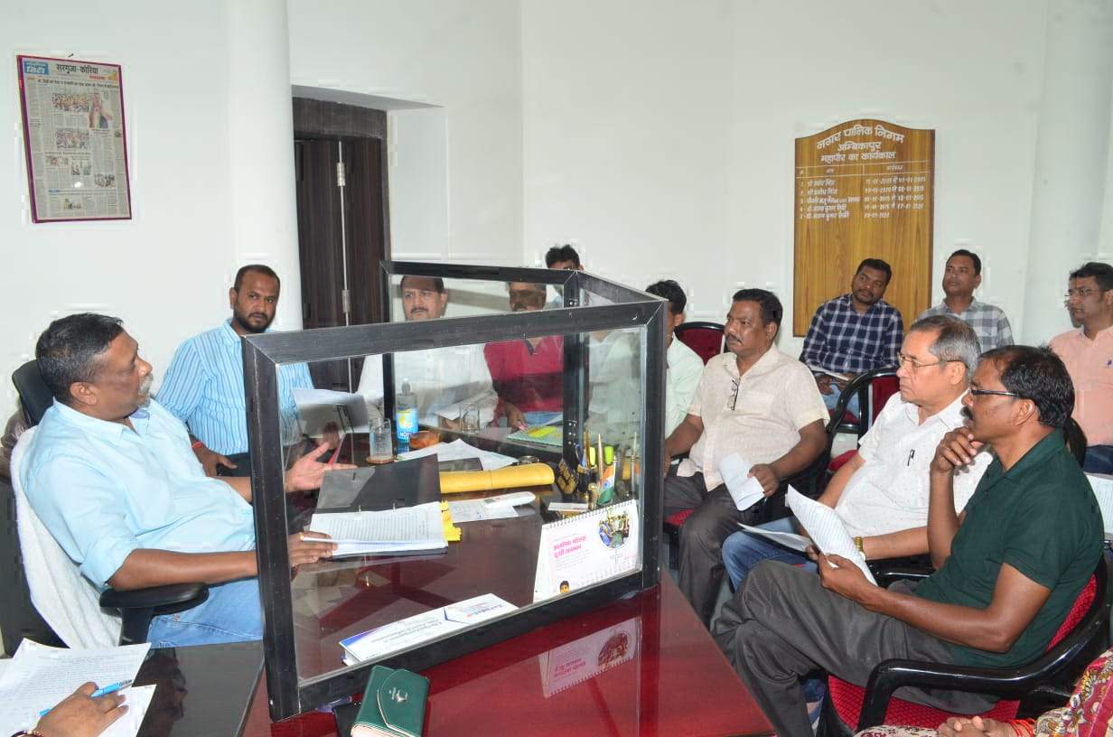 अमृत मिशन के तहत इंटरकनेक्शन के कार्यों पर विशेष ध्यान दिया जाए-शफी अहमद