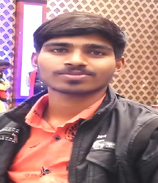 मां-बाप पर आरोप लगा फंदे में लटक गया आईटीआई का छात्र