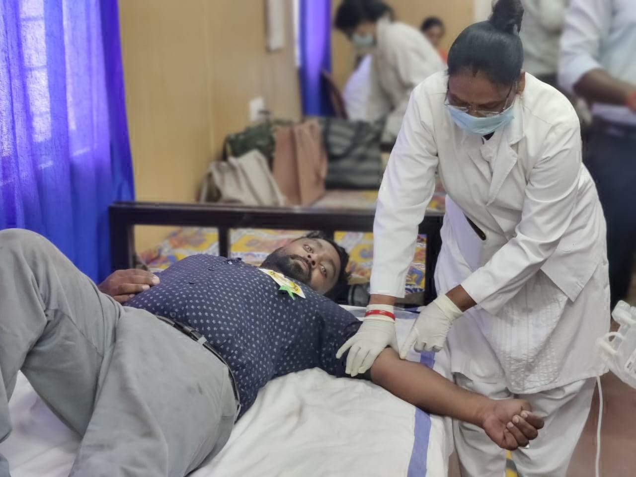 रक्तदान शिविर का आयोजन