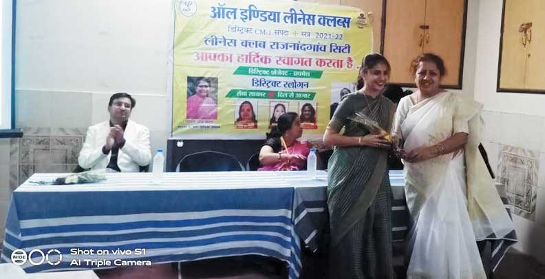 ब्रेस्ट कैंसर से बचने रेगुलर मेडिटेशन, योगा व एक्सरसाइज जरूरी-अर्पण ब्रेस्ट कैंसर से बचने रेगुलर मेडिटेशन, योगा व एक्सरसाइज जरूरी-अर्पण