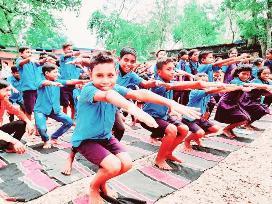 गांव-गांव में योग की गूंज