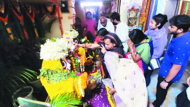 5 नदियों के पानी से महाप्रभु का देवस्नान, 30 को नेत्रोत्सव में देंगे दर्शन