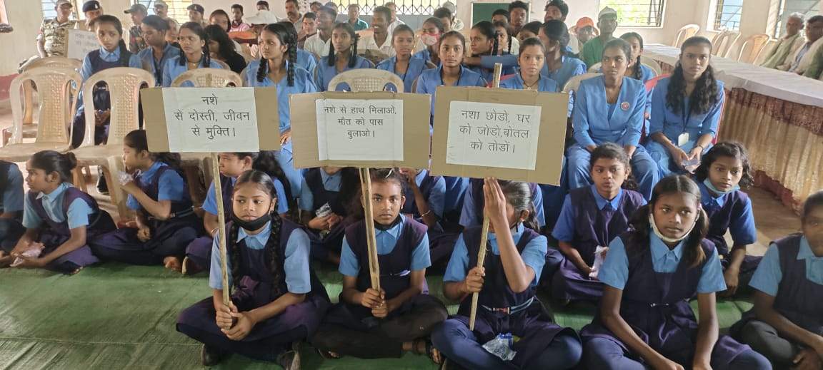 नशा प्रगति में बाधक-एसडीएम