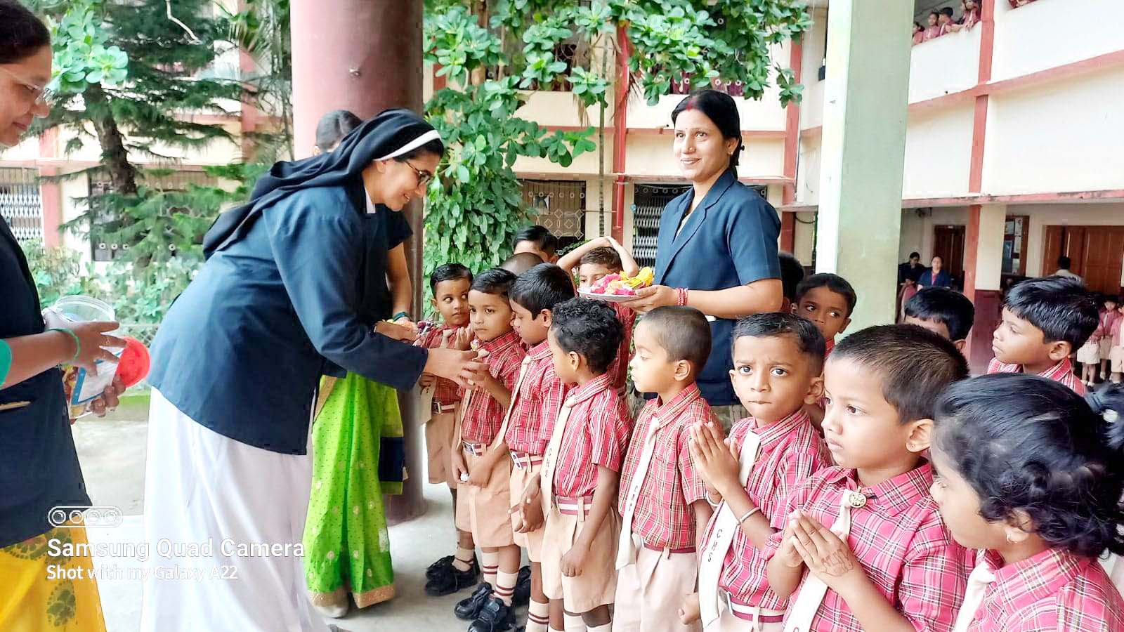 चावरा स्कूल में मना प्रवेशोत्सव चावरा स्कूल में मना प्रवेशोत्सव