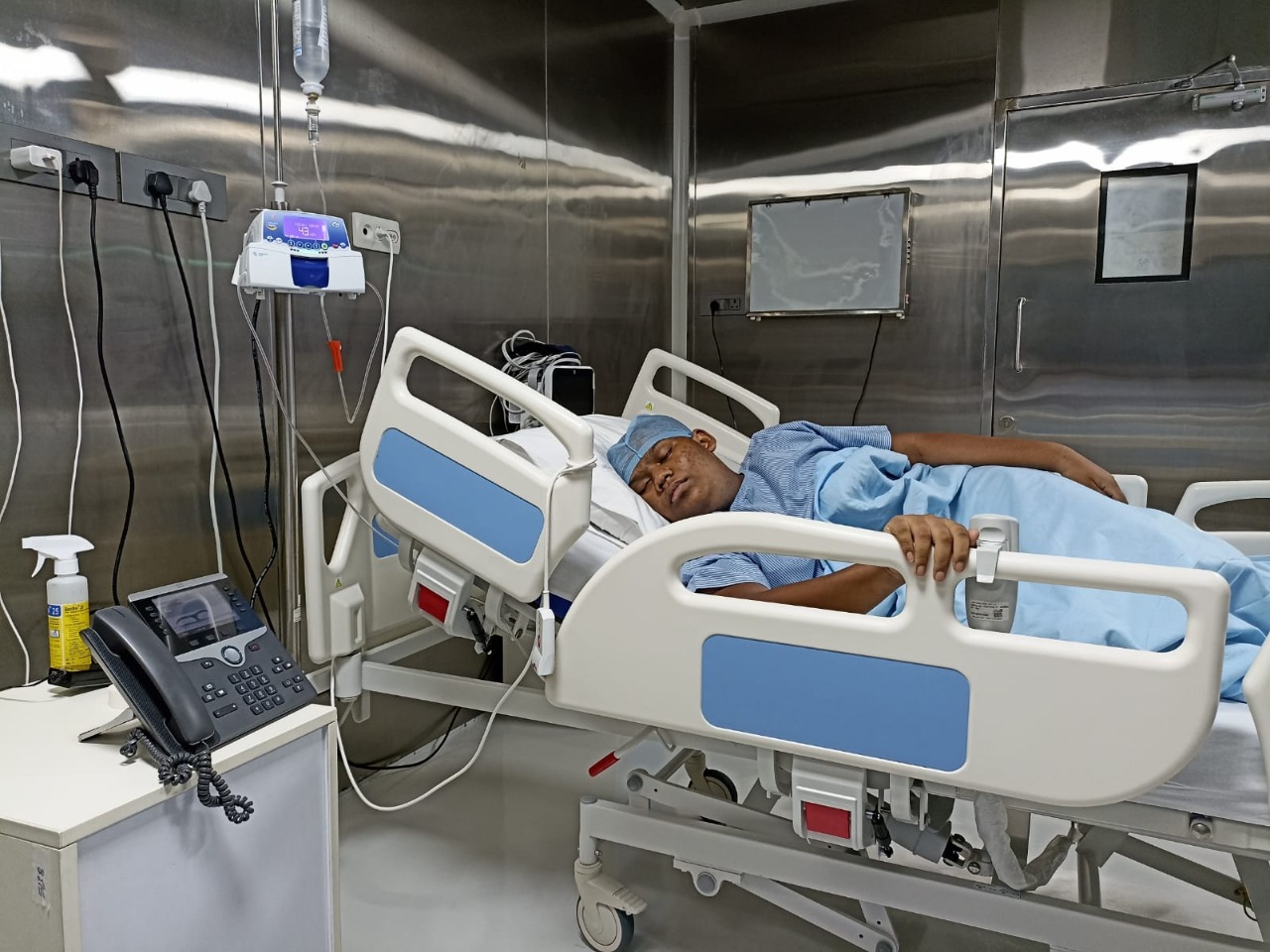 7 गंभीर रोगियों को आर्थिक मदद