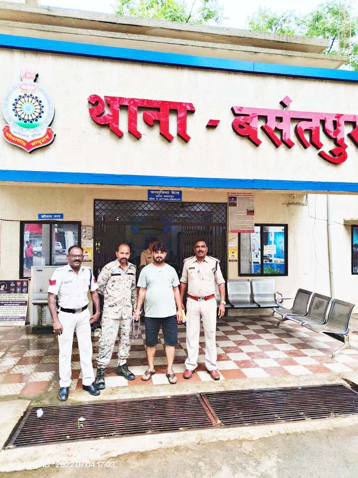 14 लाख की ठगी का आरोपी पकड़ाया 14 लाख की ठगी का आरोपी पकड़ाया