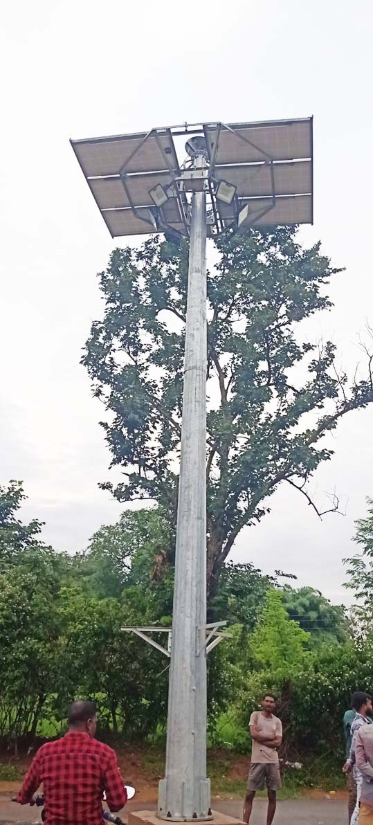 जिले में कई जगह हाई मास्क लाइट बंद, चार दिन भी नहीं दी रोशनी