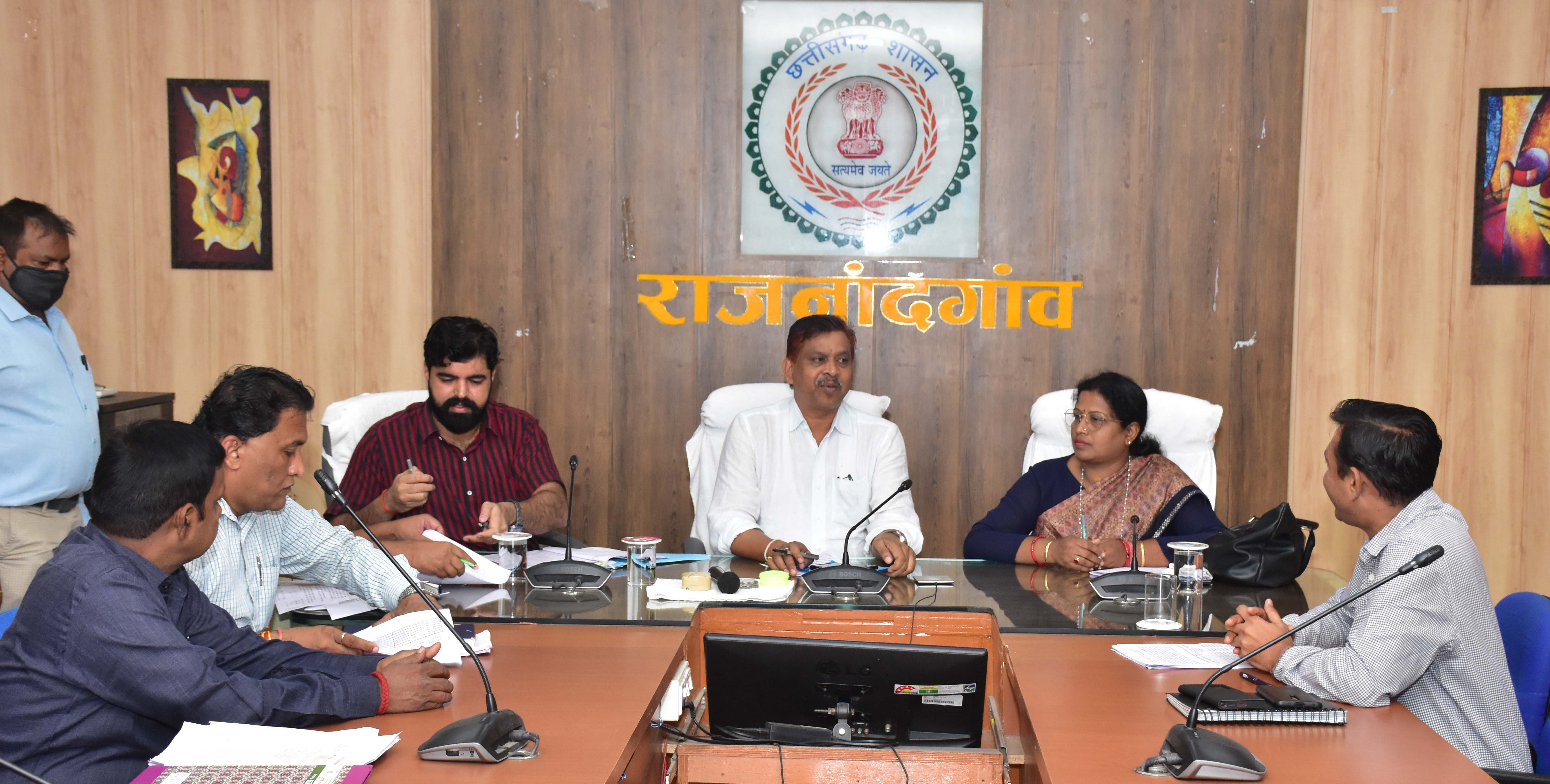 मेयर-अपर कलेक्टर की उपस्थिति में 2303 आवासों को मिली स्वीकृति