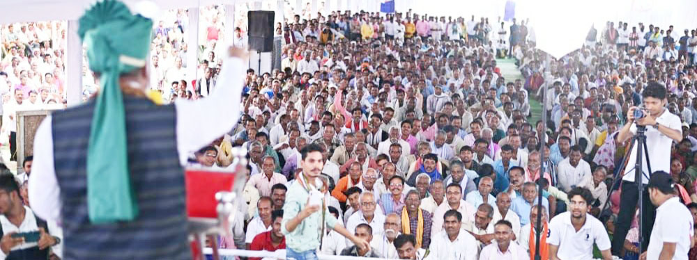 किसान का बेटा मुख्यमंत्री है, इसलिए प्रदेश खुशहाल-अग्रवाल