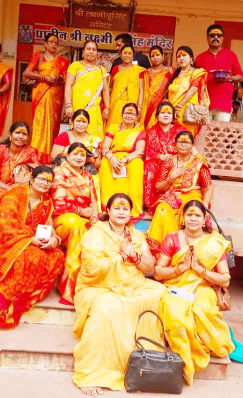 पिंकी के नेतृत्व में भाजपा महिला मोर्चा ने उज्जैन में महाकाल के दर्शन किए