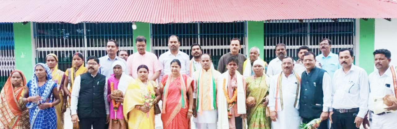 कांग्रेसी विधि विभाग ने नि:शुल्क विधिक शिविर लगाया