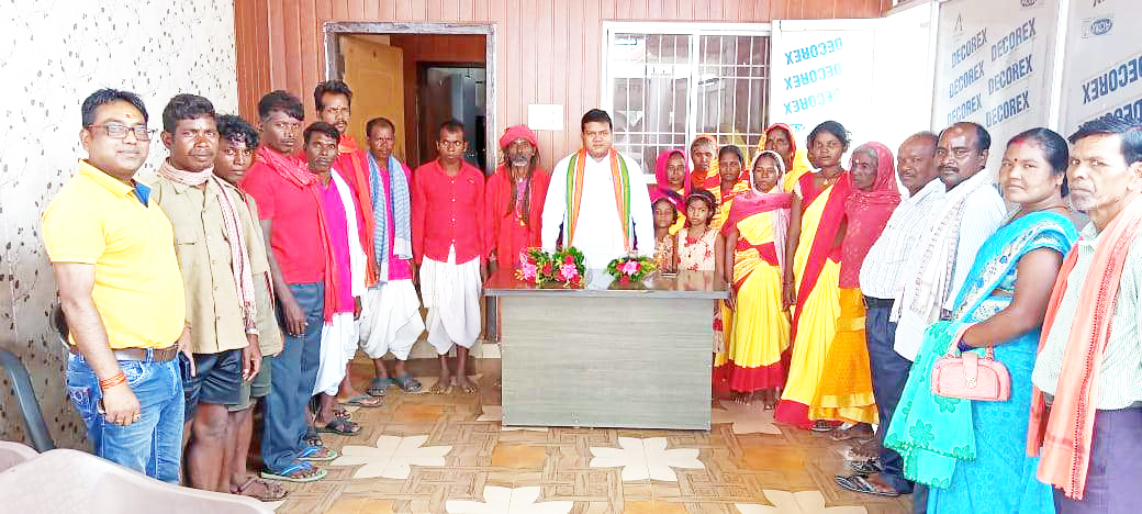 विधायक का जनता दरबार, ग्रामीणों की समस्या का त्वरित निराकरण