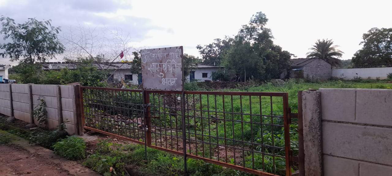 भू-माफिया, प्रशासन के नाक के नीचे कब्जा कर बेच रहे हैं नजूल जमीनें रसूखदारों पर कार्रवाई करने से कतरा रहा है प्रशासन