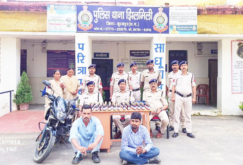 नशीली कफ सिरप संग यूपी के 2 बंदी