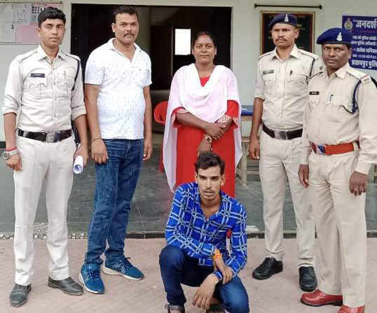 गुजरात से नाबालिग बरामद, आरोपी गिरफ्तार