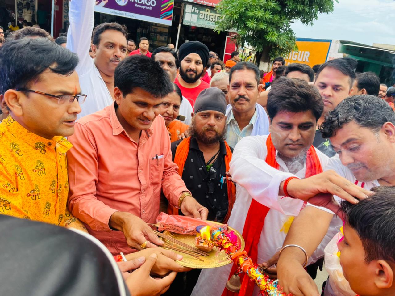 कांवरियों का बोलबम संघ ने किया जोरदार स्वागत