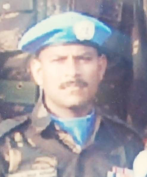 कारगिल युद्ध में सेना को सबसे बड़ा साथ जनता के प्रोत्साहन का मिला और पाकिस्तान पर हमारी बड़ी जीत हुई... कारगिल युद्ध में सेना को सबसे बड़ा साथ जनता के प्रोत्साहन का मिला और पाकिस्तान पर हमारी बड़ी जीत हुई...