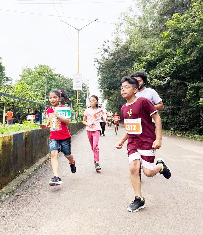रन फॉर नेशन : शहादत को सलामी देने प्रतिभागियों ने लगाई दौड़