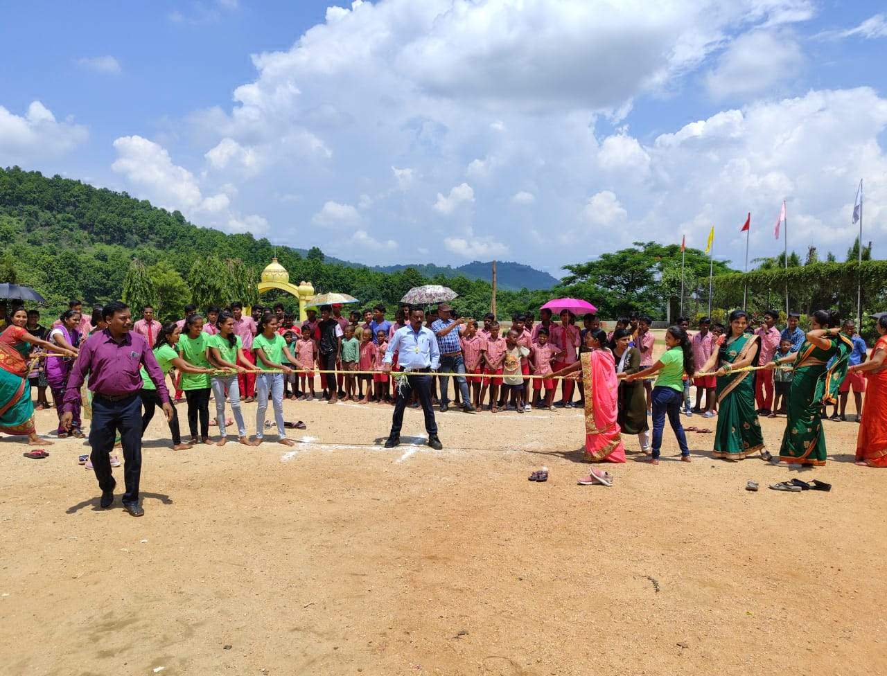 पहाड़ी कोरवा बच्चों ने बिखेरी छत्तीसगढ़ लोककला संस्कृति की छटा