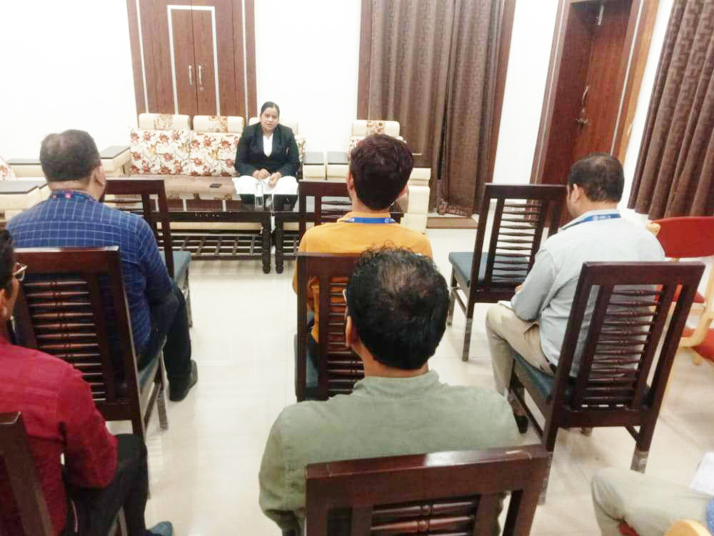 नेशनल लोक अदालत को ले बैठक आयोजित