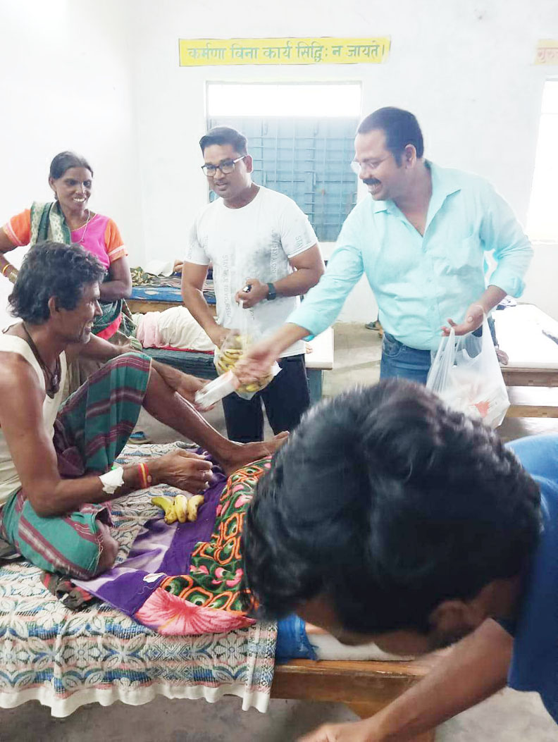 समाजसेवी ने की डायरिया मरीजों की मदद